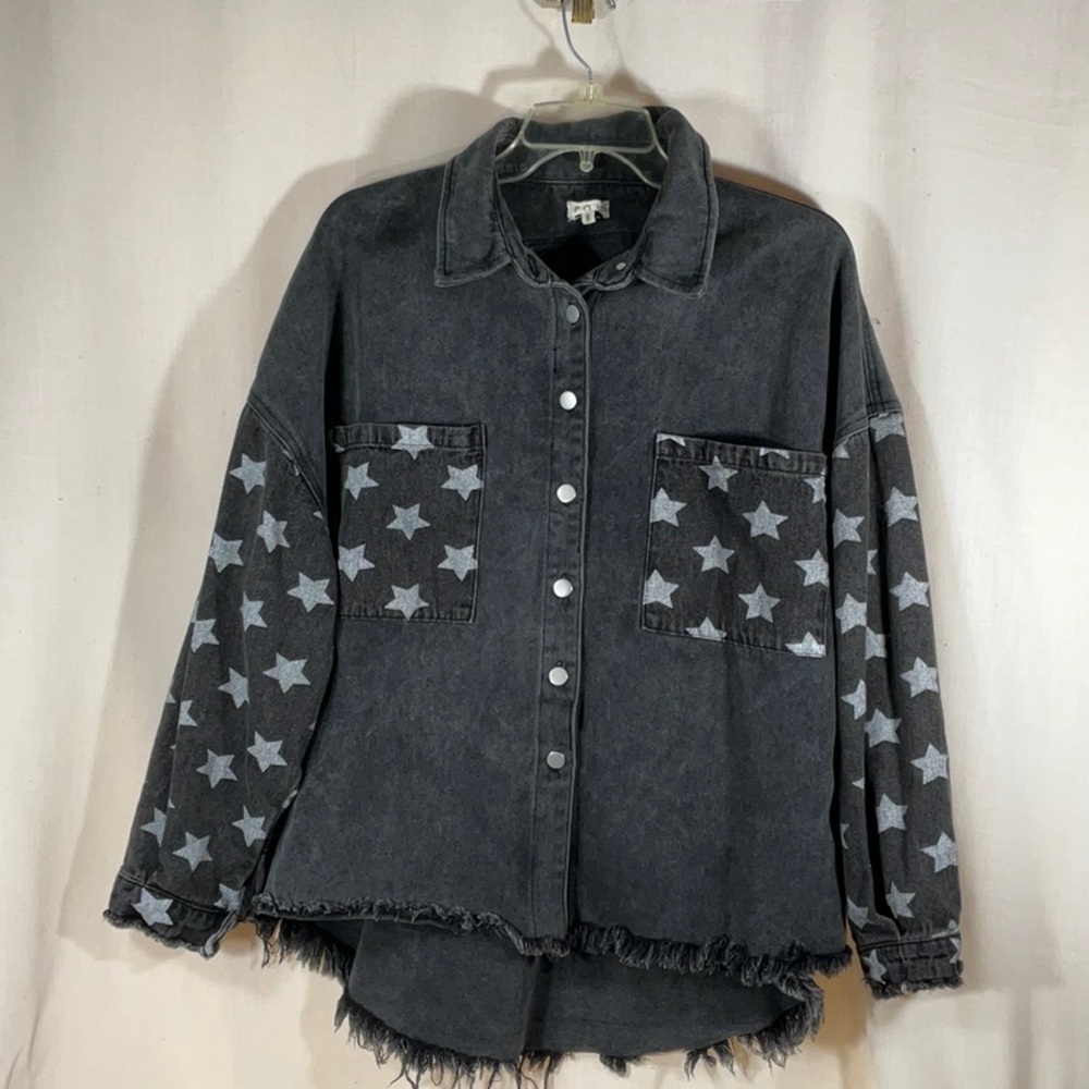 POL Oversized Gray Stone Washed Denim, white star distressed frayed hem Shacket